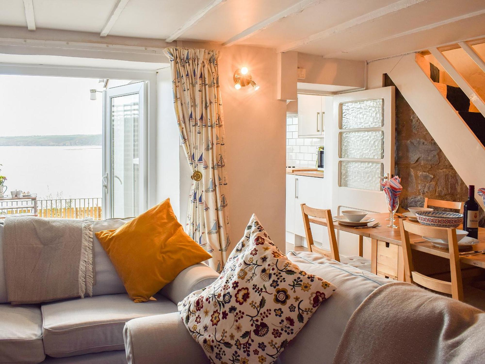 Seadrift Villa New Quay  Exterior photo